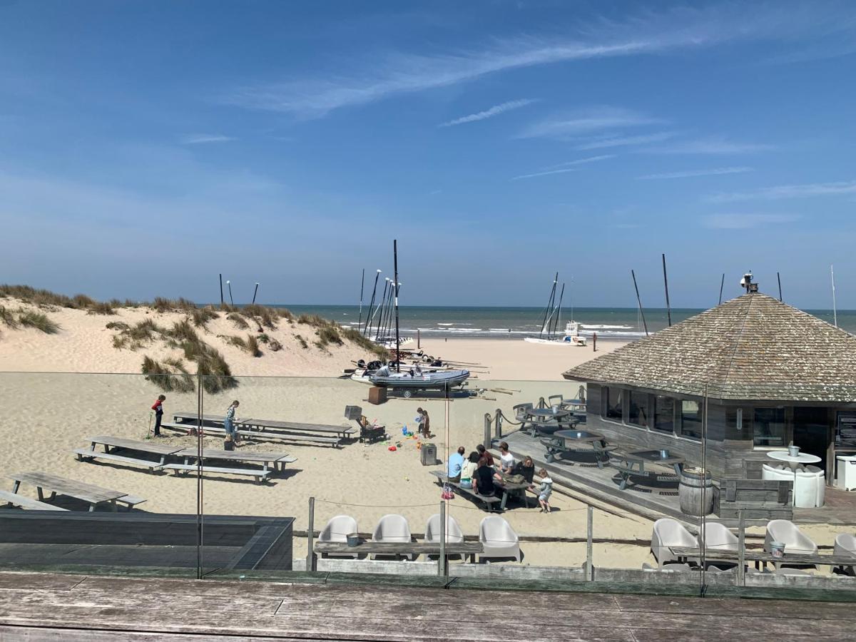 Appartement Op Het Strand, Enfin, Zo Goed Als... Коксейде Экстерьер фото